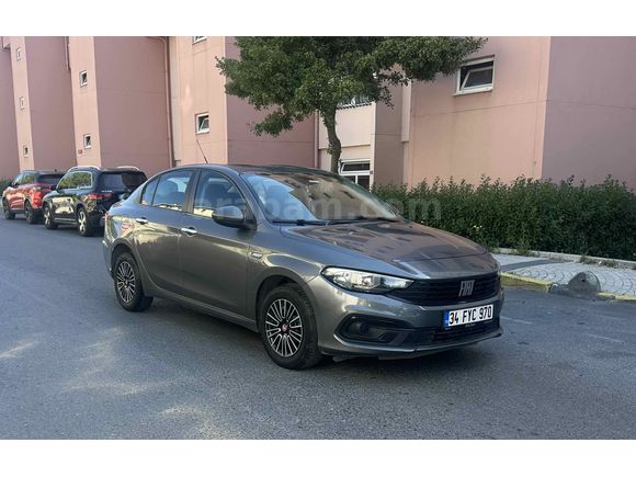 6 ileri vites/ Dijital klima/4cam otomatik/Bluetooth/çift airbek 1.4  Easy 95 hp 2022 