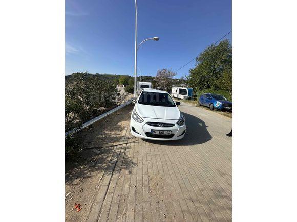 Sahibinden Hyundai Accent Blue 1.6 CRDI Mode Plus 2017 Model 
