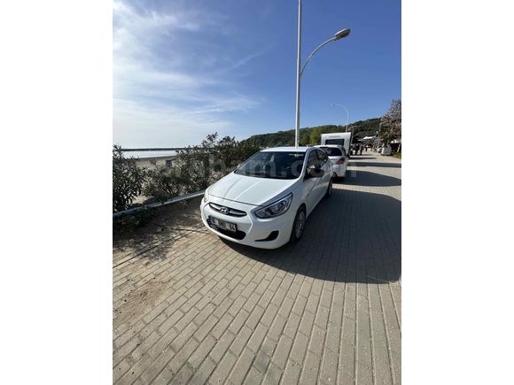 Sahibinden Hyundai Accent Blue 1.6 CRDI Mode Plus 2017 Model 
