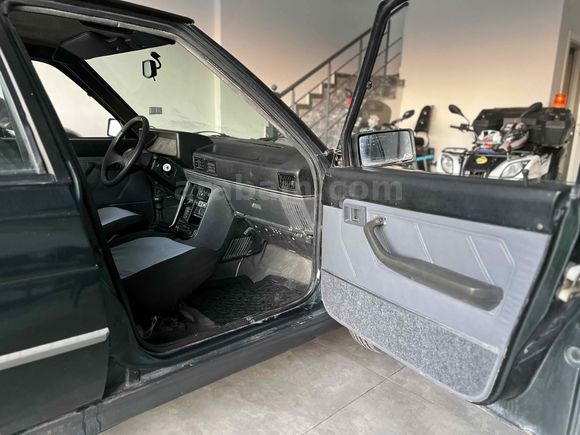 Galeriden Renault R 9 1.4 Broadway 1992 Model Aksaray