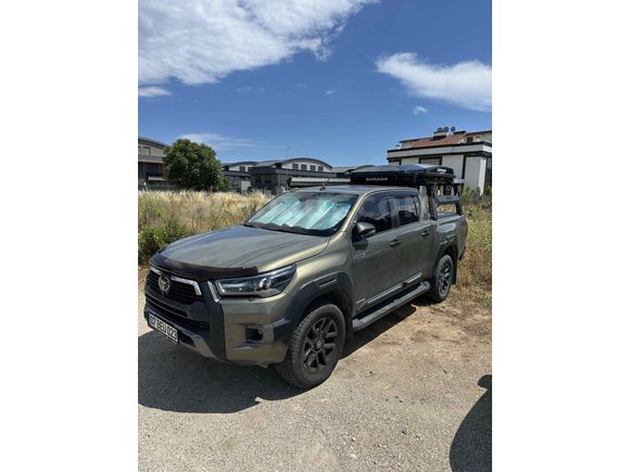 Sahibinden Toyota Hilux 2.4 D-4D 4x4 Invincible 2022 Model 