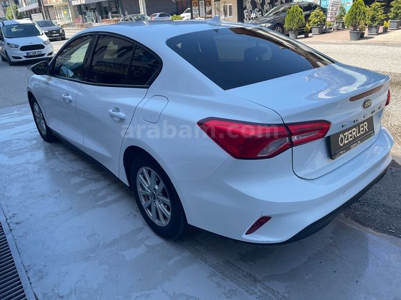 2023 MODEL FORD FOCUS 1.5 ECO BLUE HATASIZ 96500 KM.