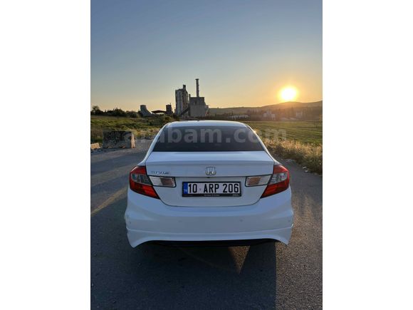 2013 Eco elegance fb7 202.000 KM DEĞİŞENSİZ OTOMATİK