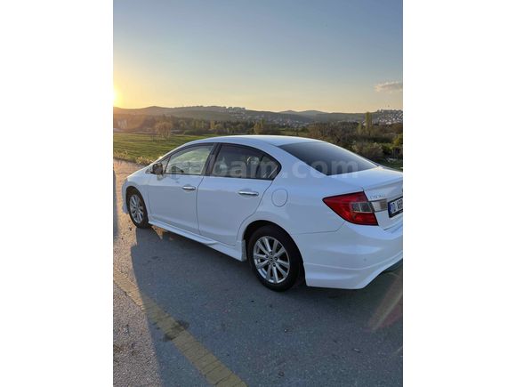 2013 Eco elegance fb7 202.000 KM DEĞİŞENSİZ OTOMATİK