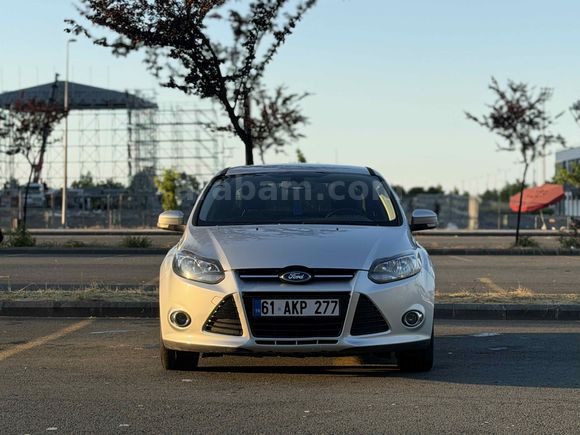 Sahibinden Ford Focus 1.6 Ti-VCT Titanium X 2013 Model 