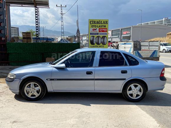 Sahibinden Opel Vectra 2.0 GLS 1998 Model