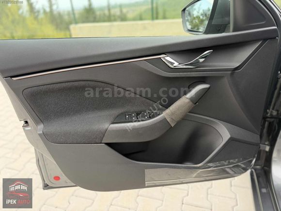 2024 MODEL 32BİN'KMDE BOYASIZ İLK ELDEN YETKİLİ SERVİS BAKIMLI