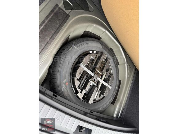 2024 MODEL 32BİN'KMDE BOYASIZ İLK ELDEN YETKİLİ SERVİS BAKIMLI