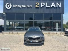 HYUNDAI ONURLU'DAN BOYASIZ DEĞİŞENSİZ DÜŞÜK KM SCALA ELITE
