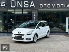 2011 PEUGEOT 5008 7 KİŞİLİK DEĞİŞENSİZ CAM TAVANLI OTOMATİK.....