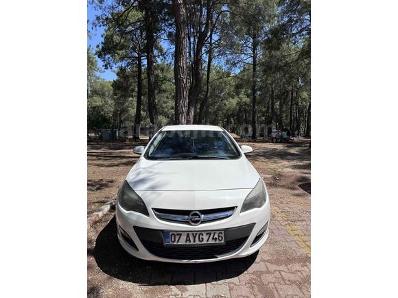 Sahibinden Opel Astra 1.3 CDTI Sport 2013 Model  248.000 km Beyaz