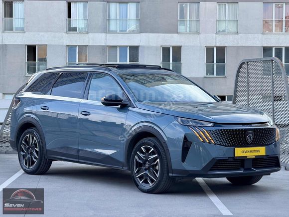 SEVEN'DEN 2025 PEUGEOT 5008 ALLURE HYBRİD 7 KİŞİLİK HATASIZZ