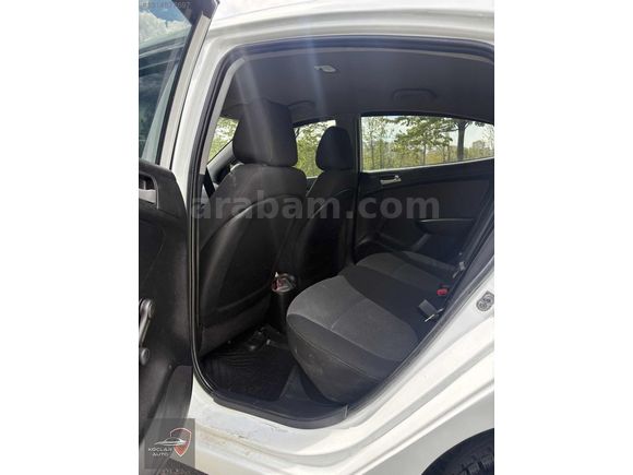 2013 MODEL DÜŞÜK KM TAVAN ORJİNAL