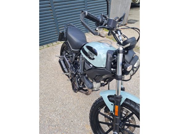 Sahibinden Ducati Scrambler Sixty2