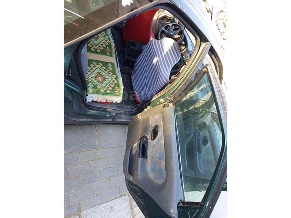 Sahibinden Renault Laguna 2.0 RXE 1996 Model