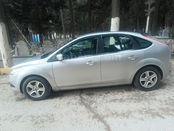 Sahibinden Ford Focus 1.6 Comfort 2010 Model