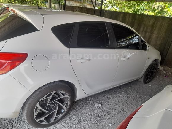 Sahibinden Opel Astra 1.6 Edition 2015 Model
