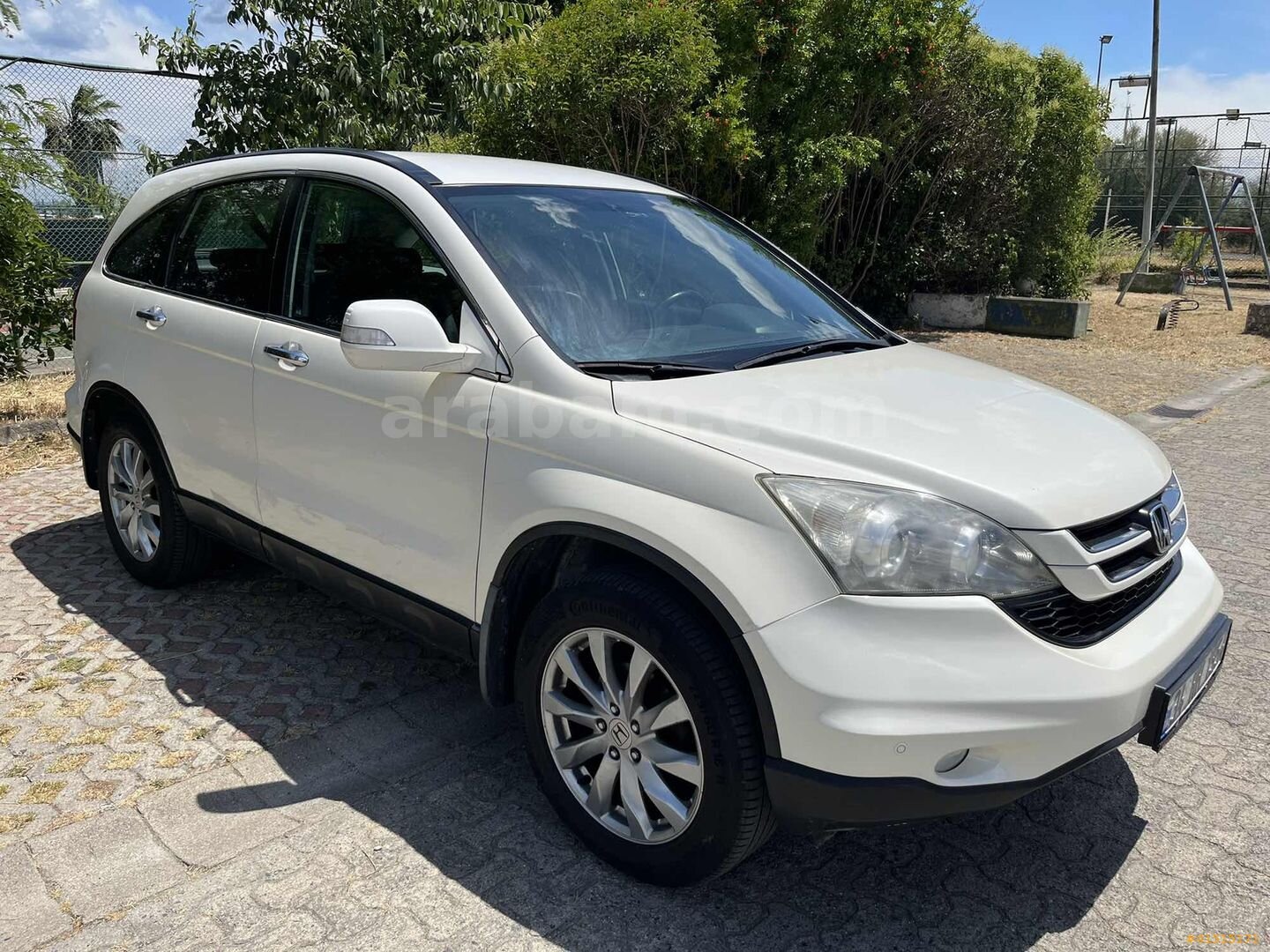 Galeriden Honda CR-V 2.0i Elegance 2011 Model İstanbul 161.000 km Beyaz 4