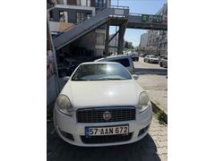     ACİL SATILIK ORJINAL KM 2015 MODEL LINEA