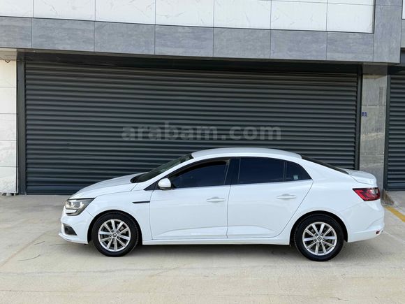 Galeriden Renault Megane 1.5 dCi Touch 2017 Model Gaziantep