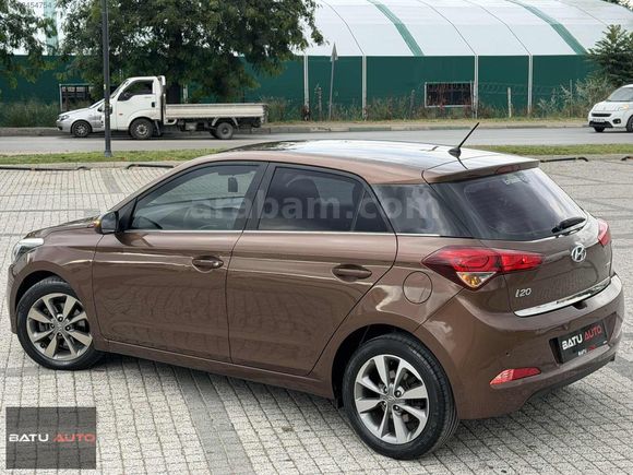 BATU AUTO'DAN 2014 HYUNDAİ İ20 1.4CRDİ STYLE 150 BİNDE TEMİZ