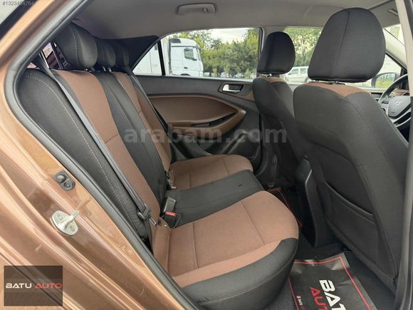 BATU AUTO'DAN 2014 HYUNDAİ İ20 1.4CRDİ STYLE 150 BİNDE TEMİZ