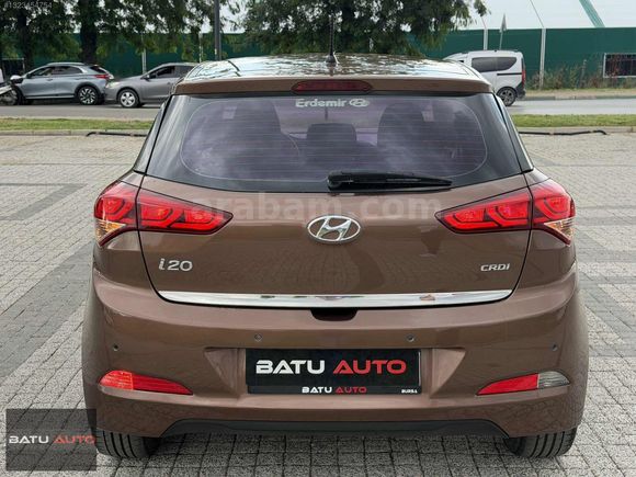 BATU AUTO'DAN 2014 HYUNDAİ İ20 1.4CRDİ STYLE 150 BİNDE TEMİZ