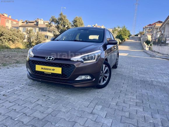 LANSMAN RENK İ20 1.4 CRDİ STYLE TERTEMİZ BAKIMLI KKARTA 12TAKSİT