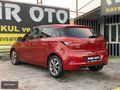 ÖZEL RENK DEĞİŞENSİZ 160 BİNDE ÇOK TEMİZ AİLE ARACI