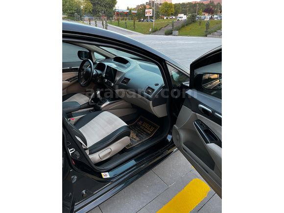 Sahibinden Honda Civic 1.6i VTEC Elegance 2011 Model