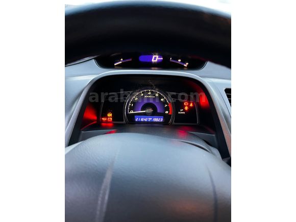 Sahibinden Honda Civic 1.6i VTEC Elegance 2011 Model