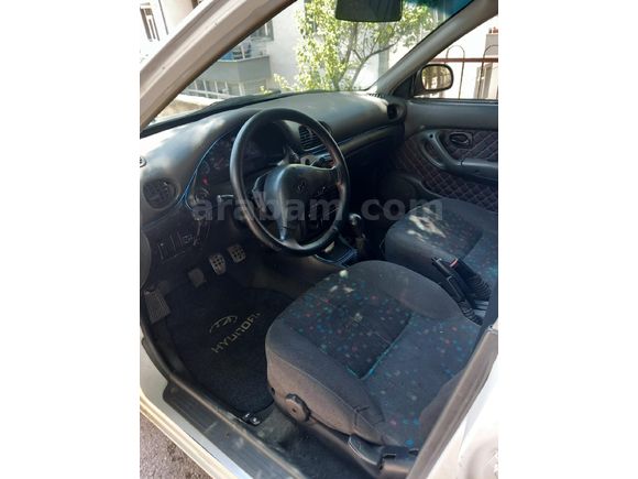 Sahibinden Hyundai Accent 1.5 1.5i GLS 2000 Model
