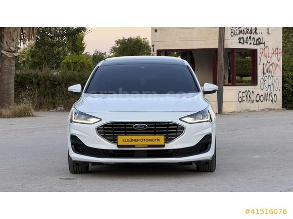 2025 MODEL DİZEL 40 BİN KM TİTANİUM-X AÇILIR CAM TAVAN HATASIZ