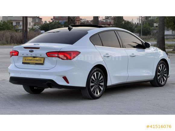 2025 MODEL DİZEL 40 BİN KM TİTANİUM-X AÇILIR CAM TAVAN HATASIZ