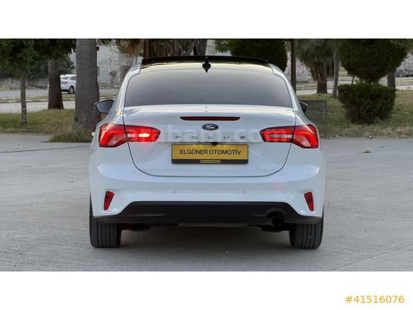2025 MODEL DİZEL 40 BİN KM TİTANİUM-X AÇILIR CAM TAVAN HATASIZ