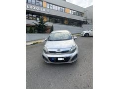 Bayan Sahibinden Kia Rio 1.25 EX Trend 2012 Model