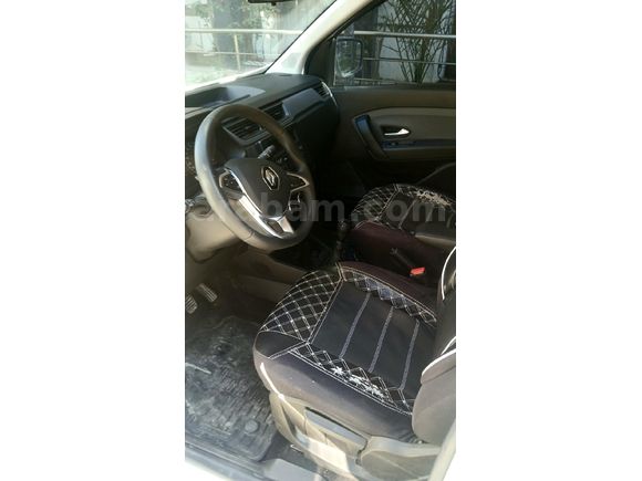 TR'NİN EN UYGUNU 0 MUAYENELİ 90 BİN KM 2023 MODEL MEMURDAN