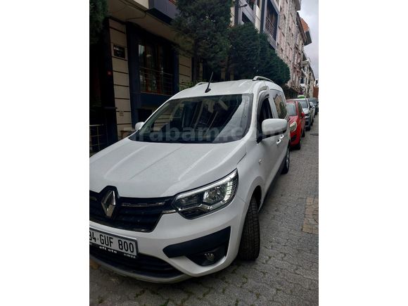 TR'NİN EN UYGUNU 0 MUAYENELİ 90 BİN KM 2023 MODEL MEMURDAN