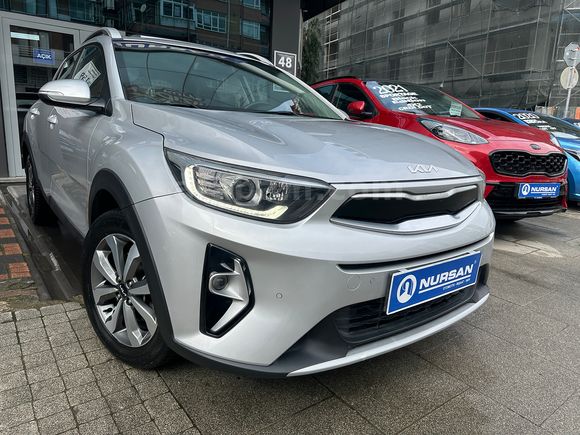 NURSAN - HATASIZ! 2022 KIA STONIC 4x2 ELEGANCE SUNROOF 1.4L OV.