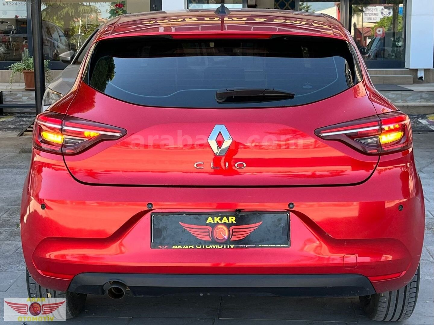 Galeriden Renault Clio 1.0 TCe Joy 2023 Model Konya 111.000 km Kırmızı 7