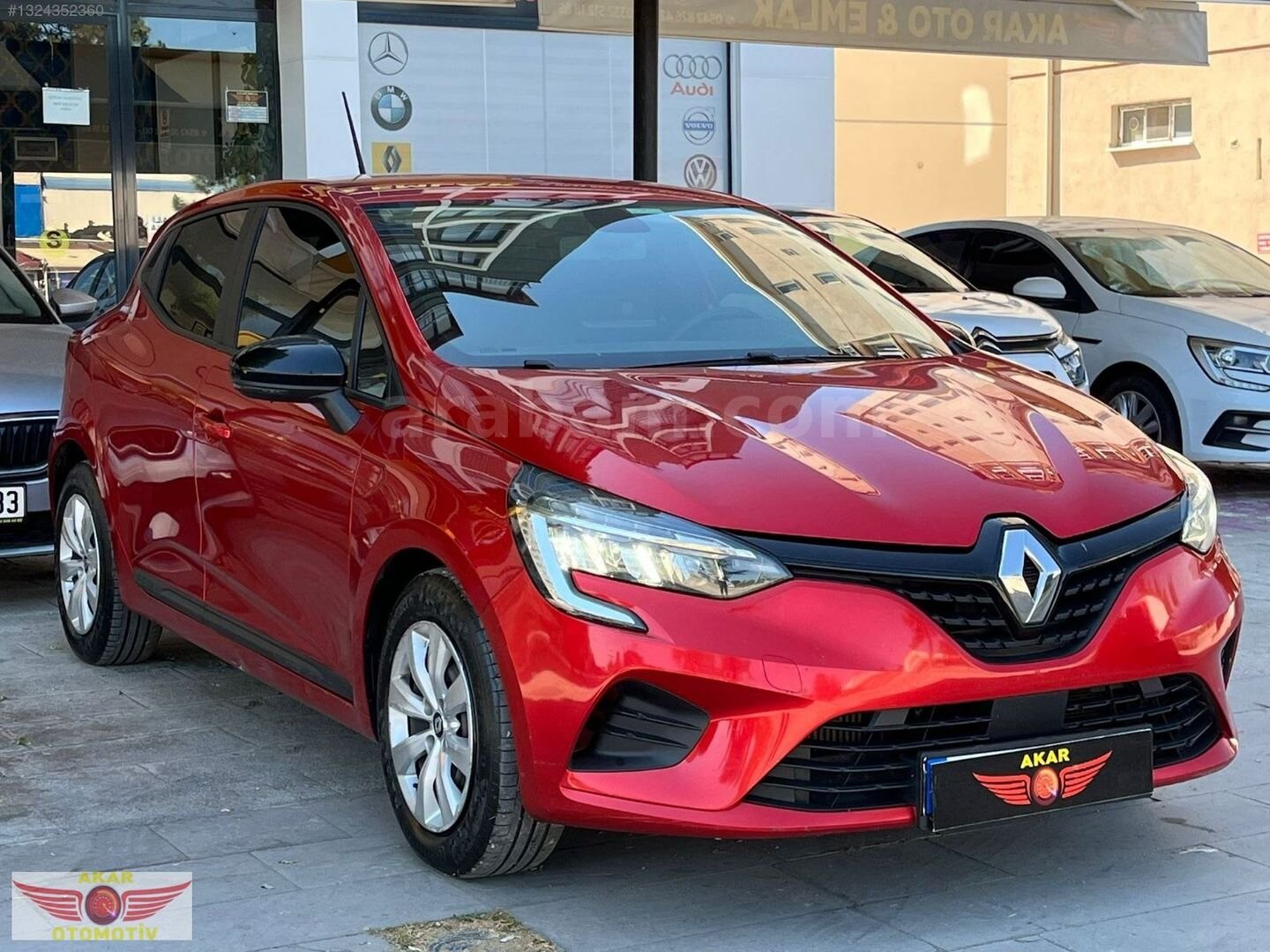 Galeriden Renault Clio 1.0 TCe Joy 2023 Model Konya 111.000 km Kırmızı 4
