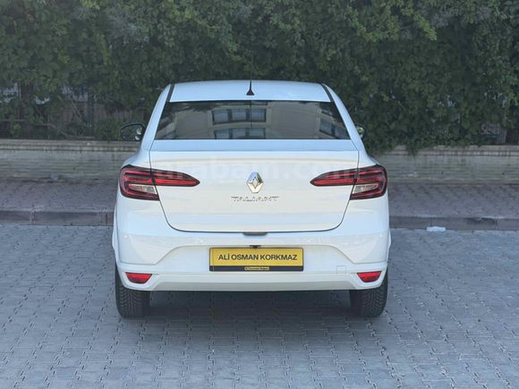 HATASIZ BOYASIZ RENAULT TALİANT 