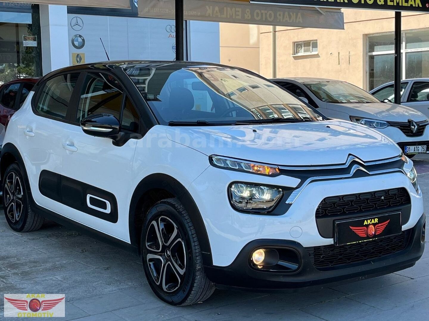 Galeriden Citroen C3 1.2 PureTech Feel Bold 2022 Model Konya 77.000 km Beyaz 4