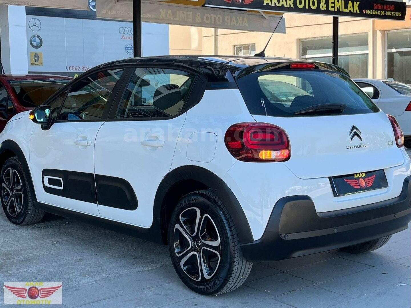 Galeriden Citroen C3 1.2 PureTech Feel Bold 2022 Model Konya 77.000 km Beyaz 6