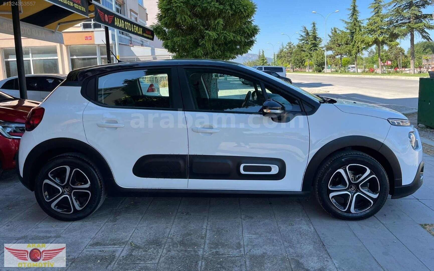 Galeriden Citroen C3 1.2 PureTech Feel Bold 2022 Model Konya 77.000 km Beyaz 5
