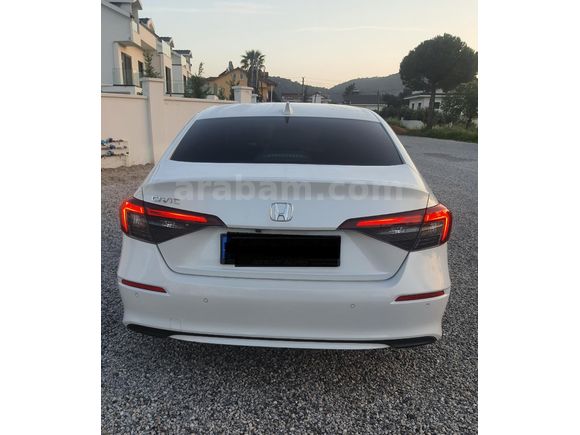 Sahibinden Honda Civic 1.5 i-VTEC Eco Executive Plus 2025 Model