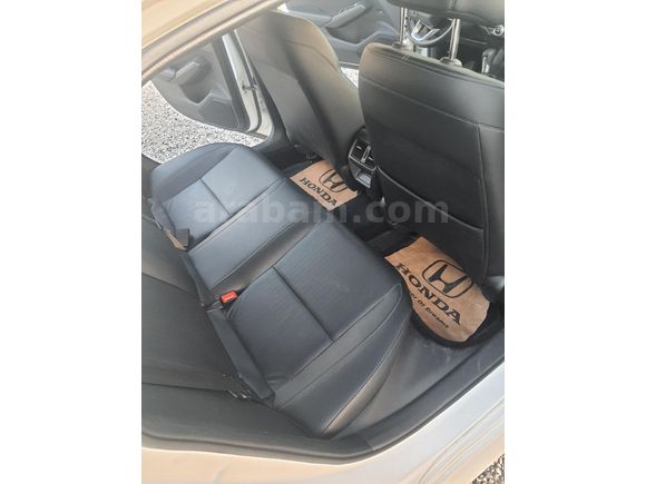 Sahibinden Honda Civic 1.5 i-VTEC Eco Executive Plus 2025 Model