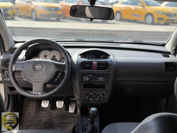 SERKAN OTO'DAN CORSA 1.7DTi COMFORT
