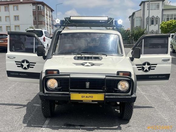 EMSALSİZ 4X4 NİVA