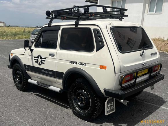 EMSALSİZ 4X4 NİVA